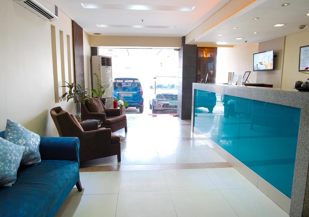 Fersal Hotel Kalayaan, Кесон-Сити Экстерьер фото